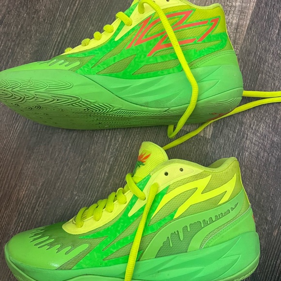 Puma Lamelos MB.02 Slime. Junior size 7. - Picture 2 of 9